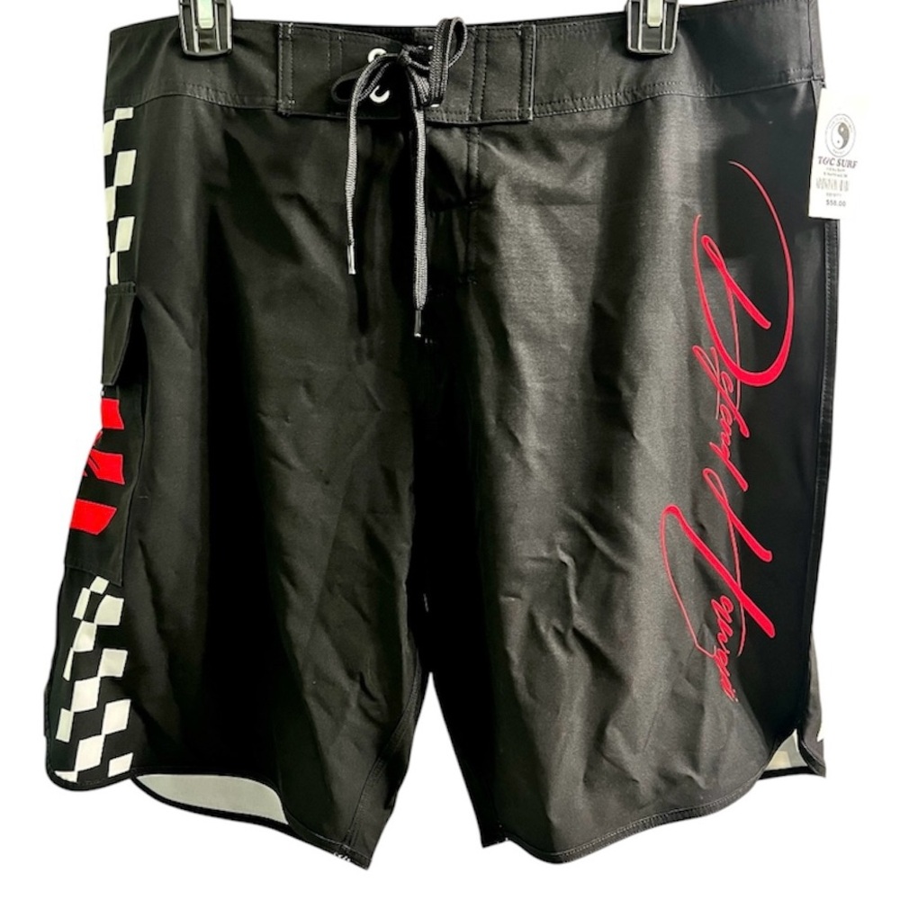 Defend Hawaii Naau Men's Board Shorts New